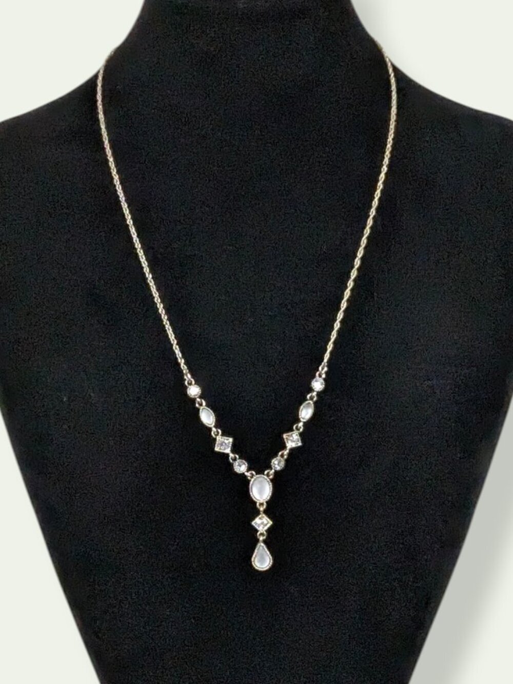 Vintage Avon Rhinestone & White Stone Lariat Necklace